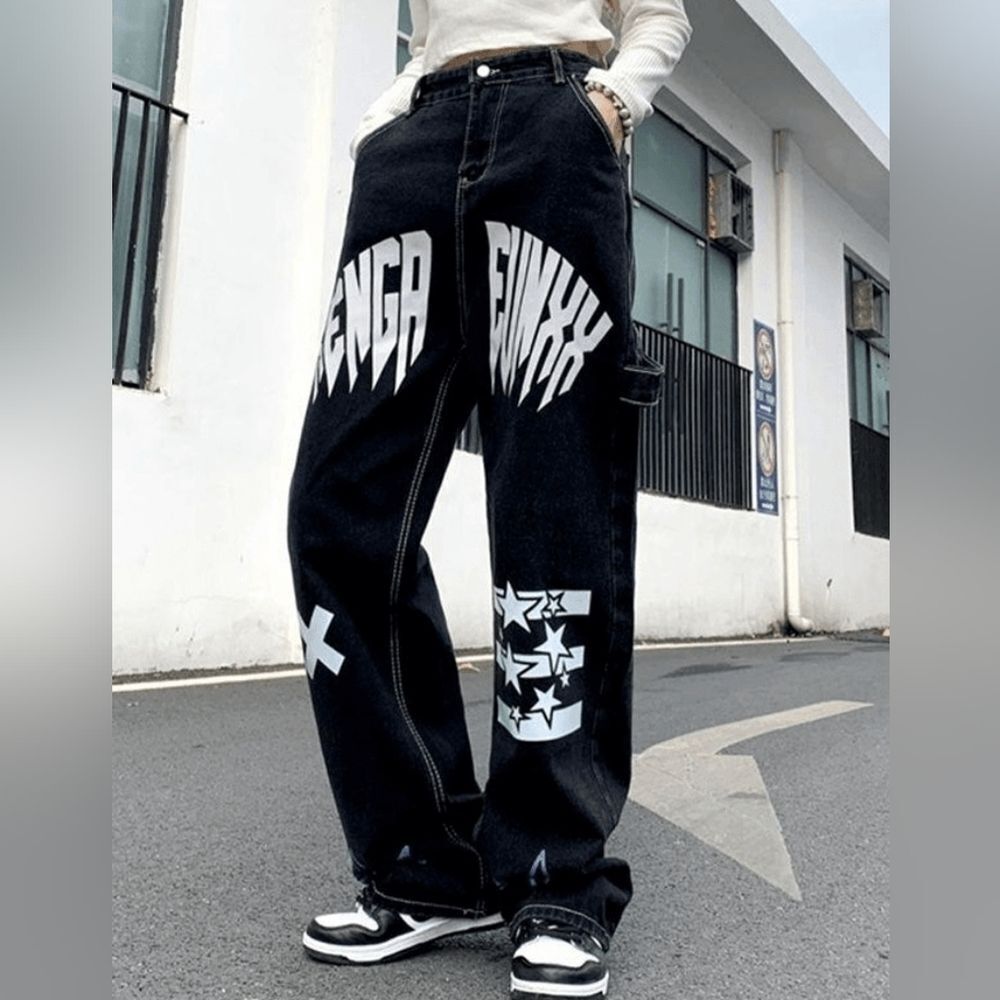 Mauv Studio Black Star Letter Graphic Cargo Jeans Size S - Picture 1 of 12